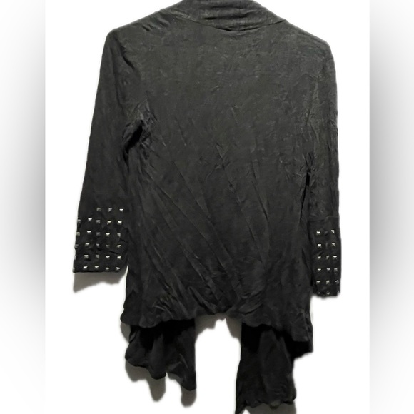 Tiffany and Grey Cardigan - Picture 4 of 4